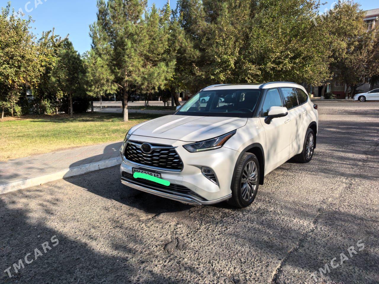 Toyota Highlander 2021 - 780 000 TMT - Ашхабад - img 1