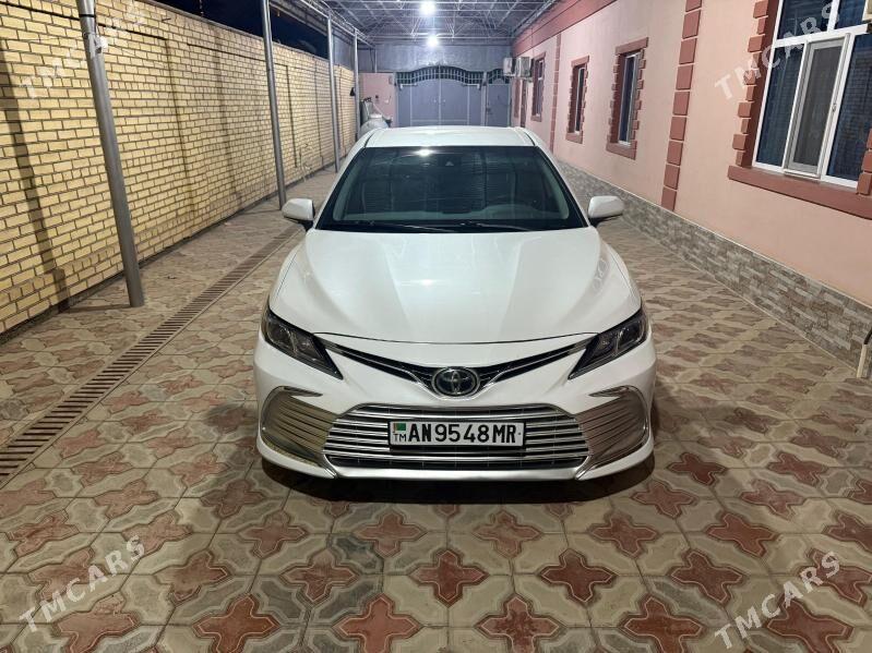 Toyota Camry 2022 - 266 000 TMT - Байрамали - img 1