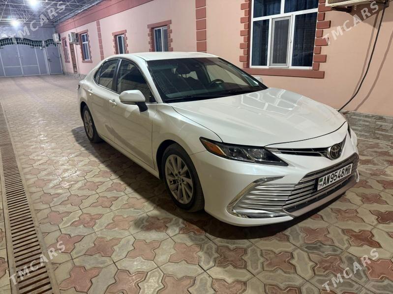 Toyota Camry 2022 - 266 000 TMT - Байрамали - img 2