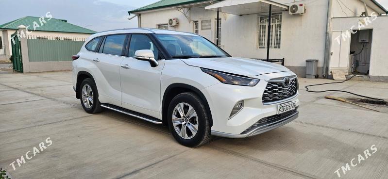 Toyota Highlander 2022 - 580 000 TMT - Aşgabat - img 2