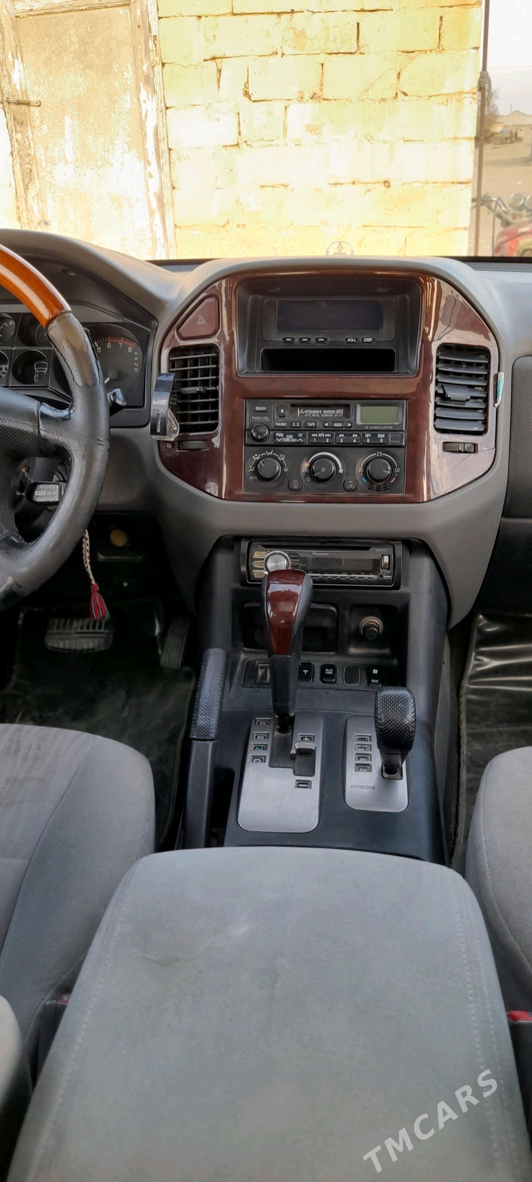 Mitsubishi Pajero 2003 - 135 000 TMT - Эсенгулы - img 3