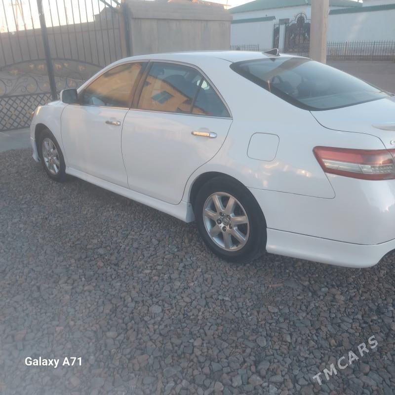 Toyota Camry 2010 - 139 999 TMT - Губадаг - img 2