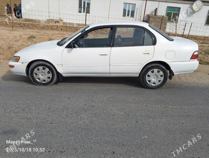 Toyota Corolla 1997 - 70 000 TMT - Магданлы - img 8
