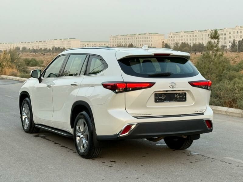 Toyota Highlander 2021 - 620 000 TMT - Ашхабад - img 5