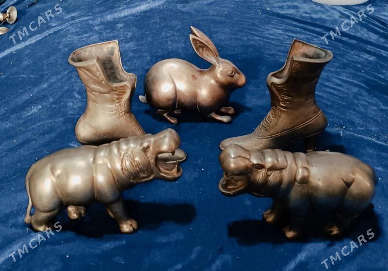 статуетка - Howdan "W" - img 9