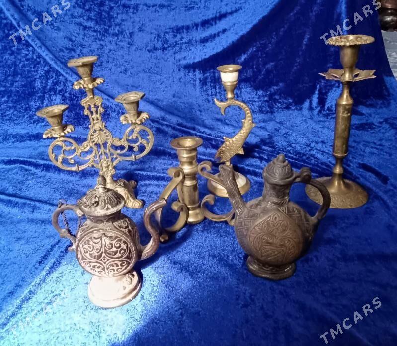 статуетка - Howdan "W" - img 4