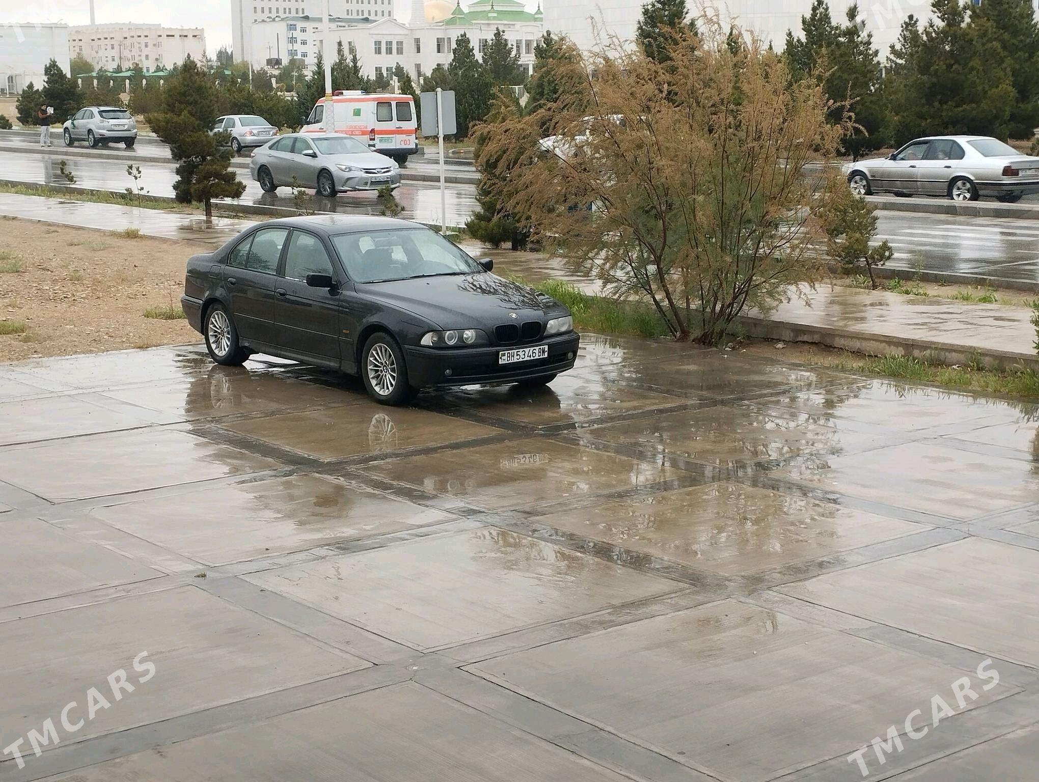 BMW E39 1999 - 148 000 TMT - Balkanabat - img 1