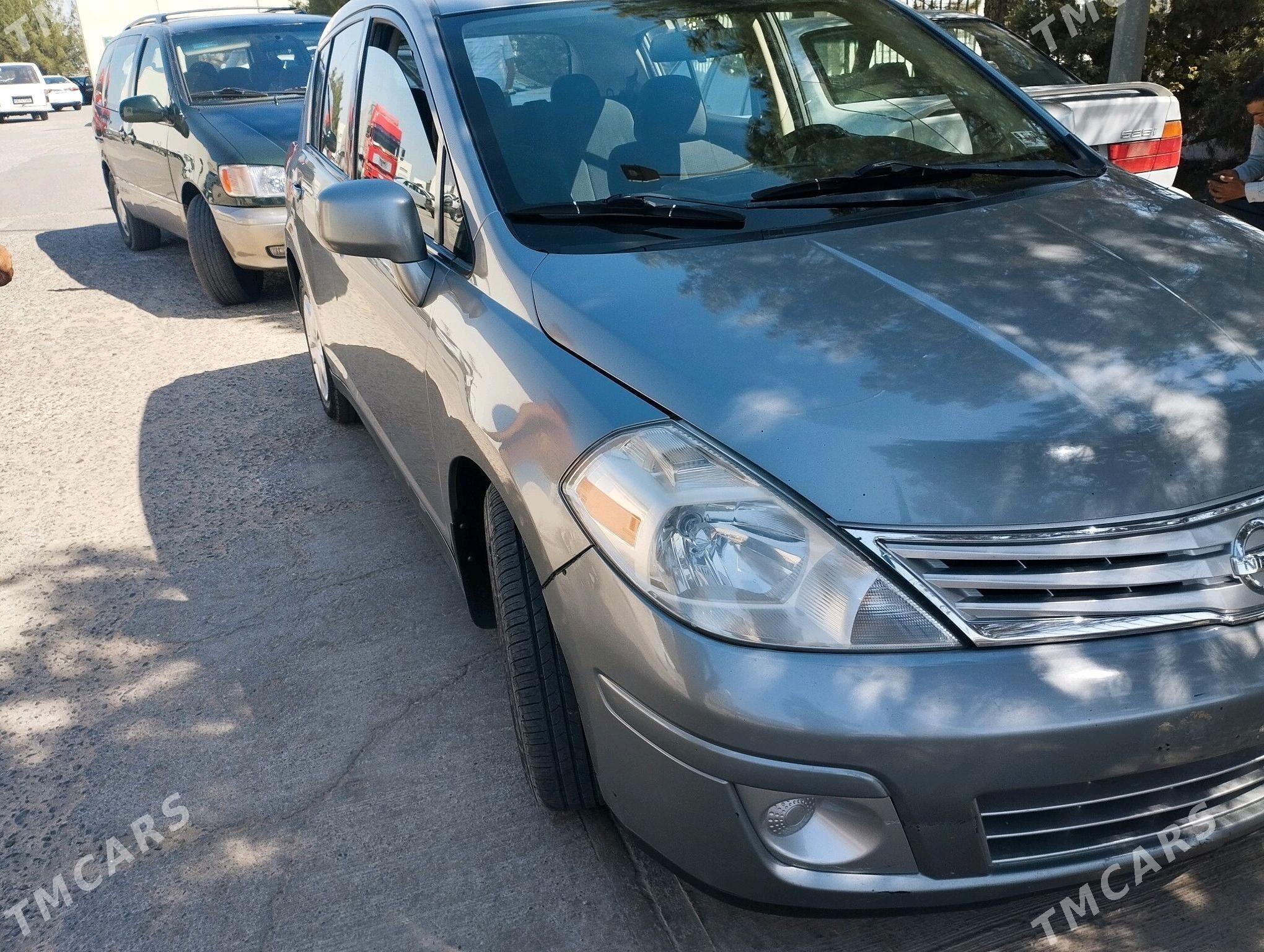 Nissan Versa 2010 - 110 000 TMT - Сакарчага - img 1