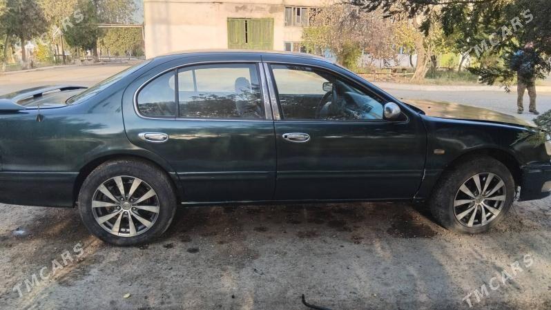 Nissan Maxima 1997 - 36 000 TMT - Сейди - img 1