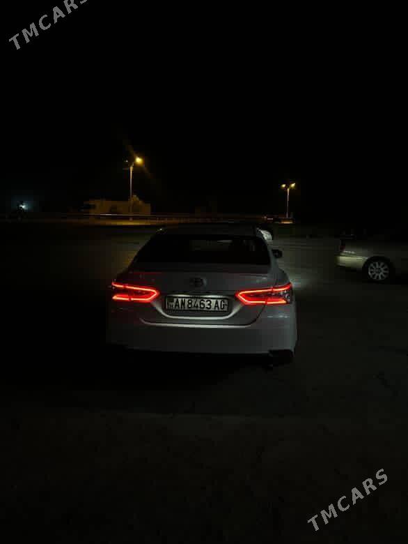 Toyota Camry 2019 - 330 000 TMT - Мары - img 3