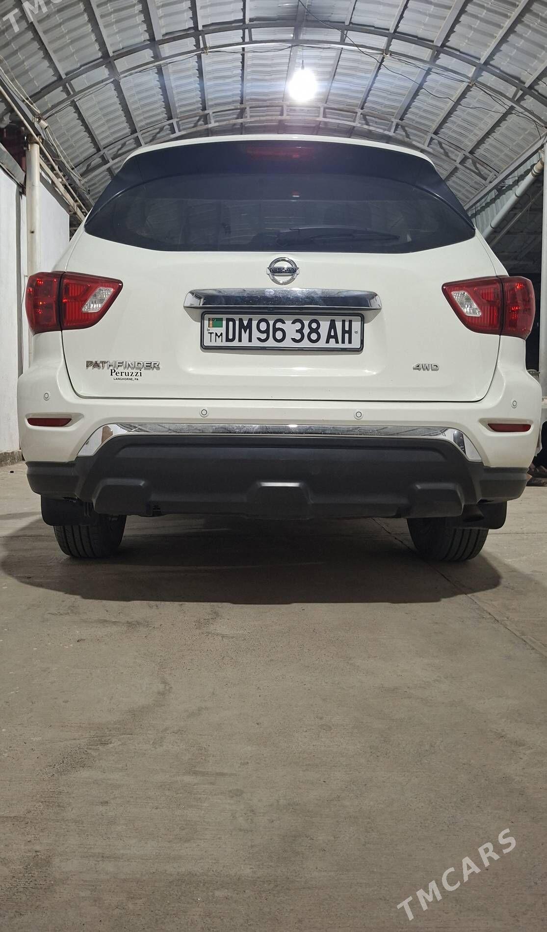 Nissan Pathfinder 2018 - 300 000 TMT - Анев - img 5