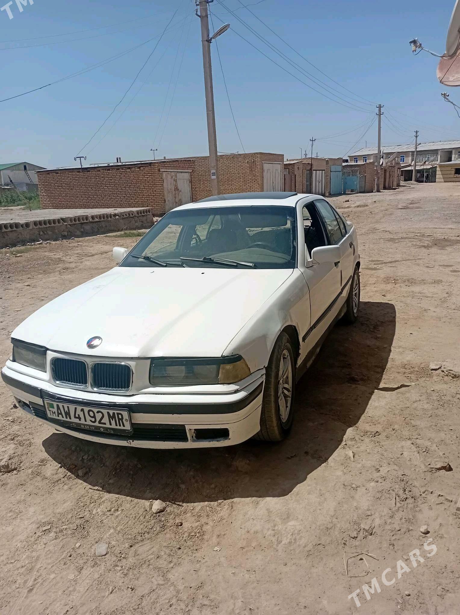BMW 3 Series 1993 - 30 000 TMT - Sakarçäge - img 3