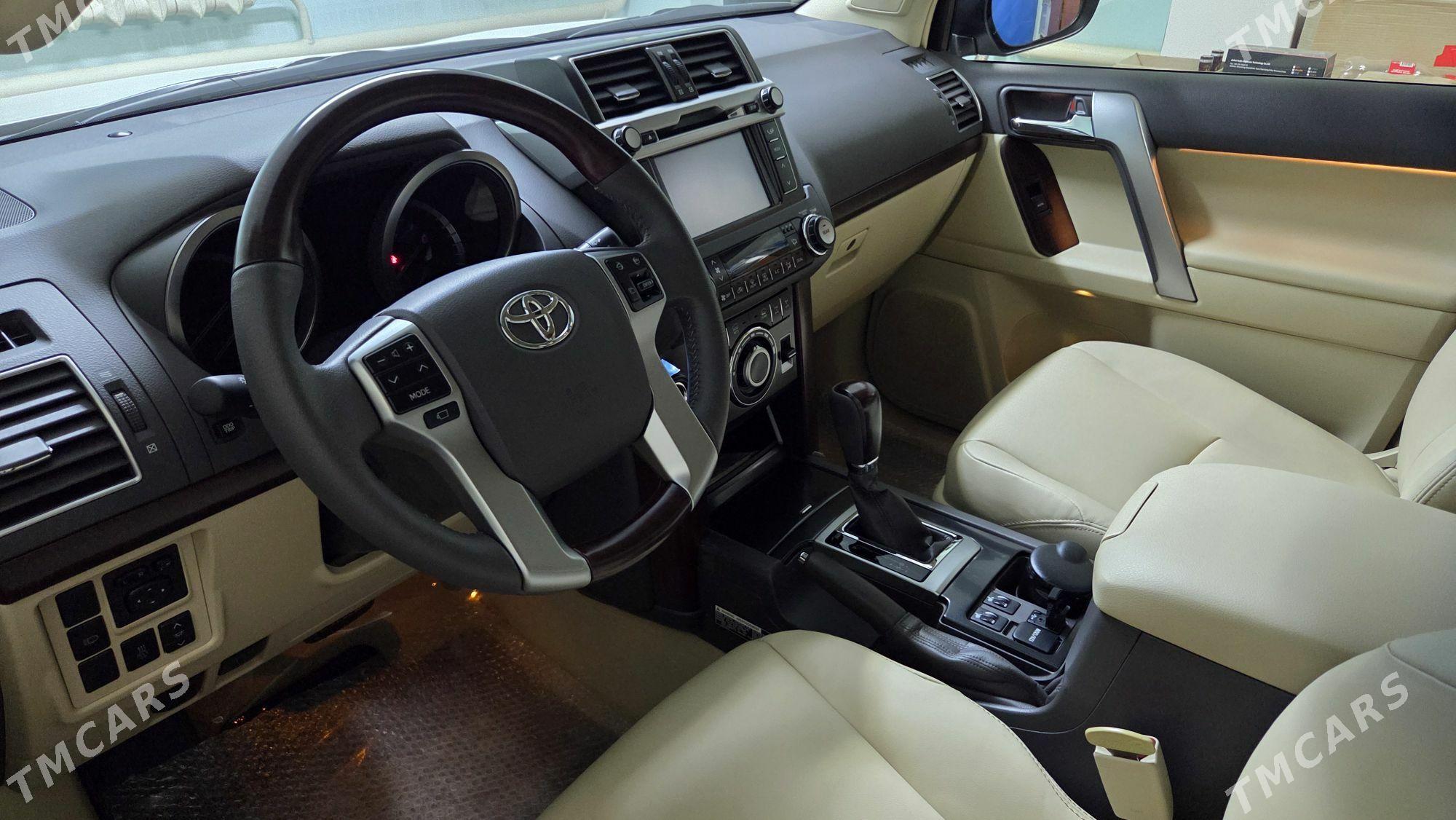 Toyota Land Cruiser Prado 2017 - 975 000 TMT - Aşgabat - img 4