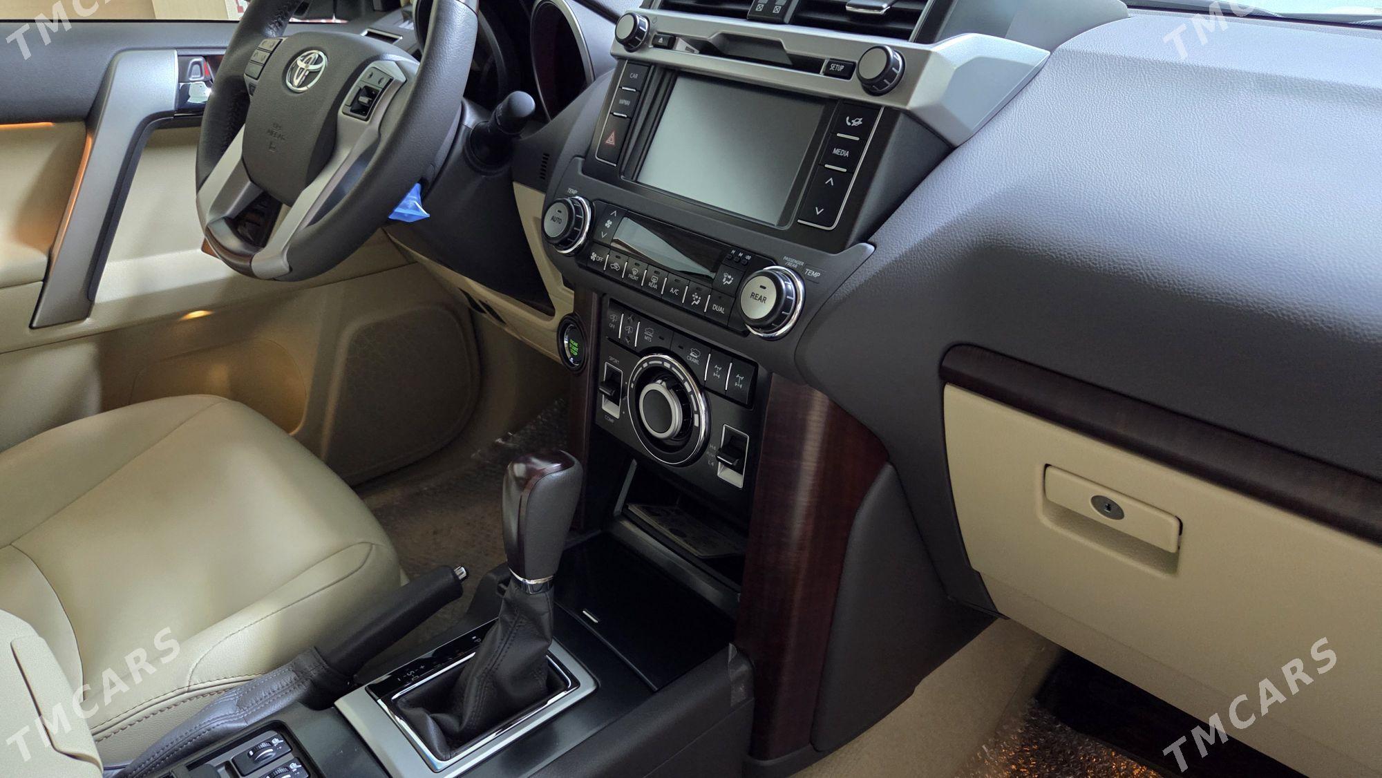 Toyota Land Cruiser Prado 2017 - 975 000 TMT - Aşgabat - img 5