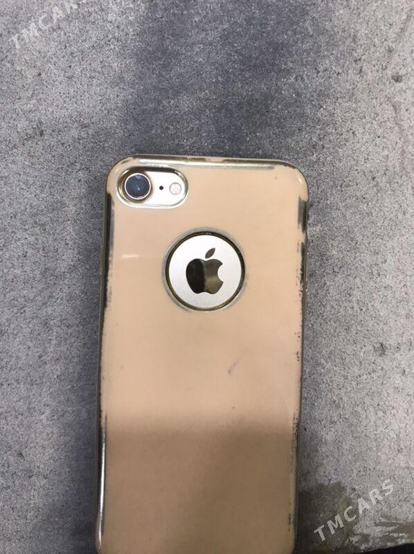 IPhone 7 - Mary - img 1