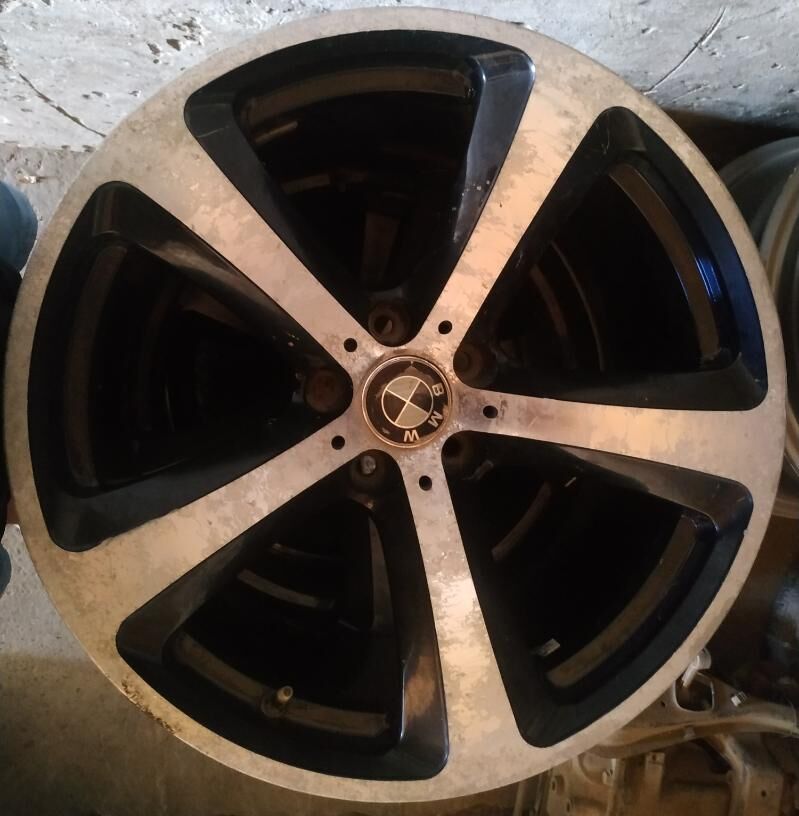 BMW diska r 19 raznisroki 3 000 TMT - Дашогуз - img 1