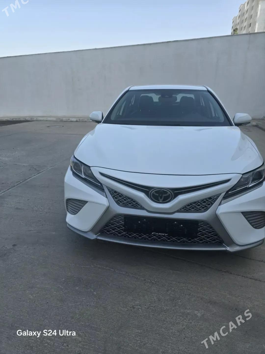 Toyota Camry 2020 - 370 000 TMT - Köneürgenç - img 3