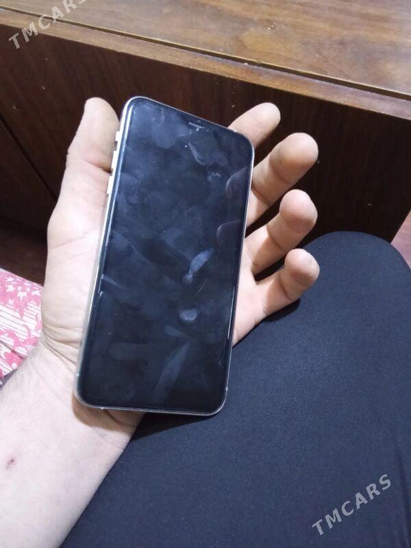 iphone - Байрамали - img 1