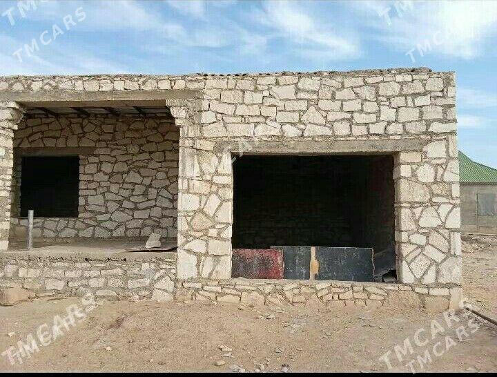 Сатлык гурлушык жай. (Акдаш) - Türkmenbaşy - img 2