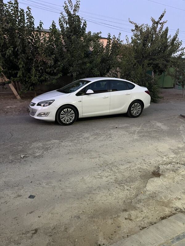 Opel Astra 2014 - 142 000 TMT - Aşgabat - img 6