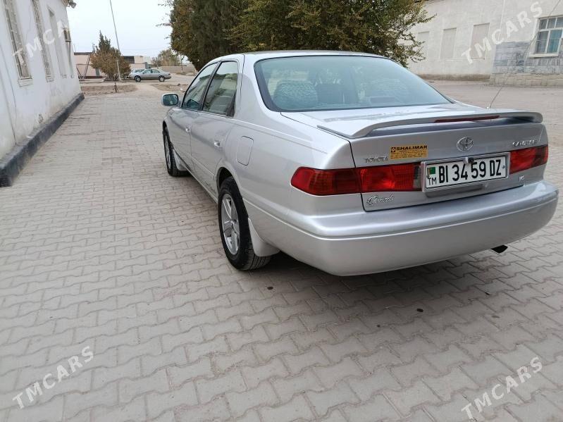 Toyota Camry 2001 - 167 000 TMT - Кёнеургенч - img 6