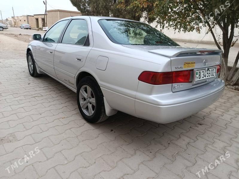Toyota Camry 2001 - 167 000 TMT - Кёнеургенч - img 9