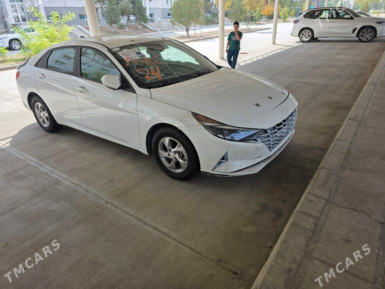Hyundai Elantra 2021 - 230 000 TMT - Aşgabat - img 9