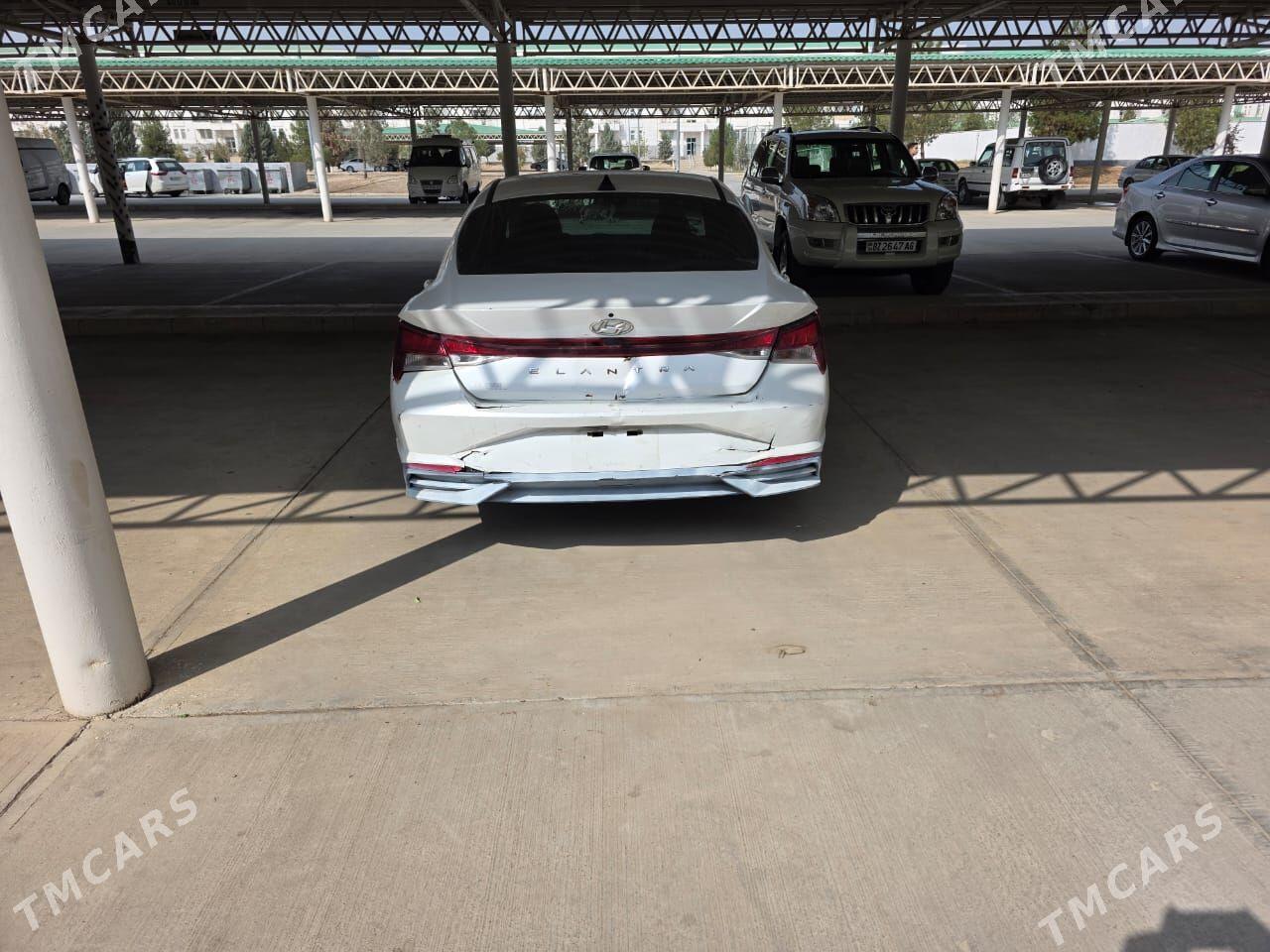 Hyundai Elantra 2021 - 230 000 TMT - Aşgabat - img 4