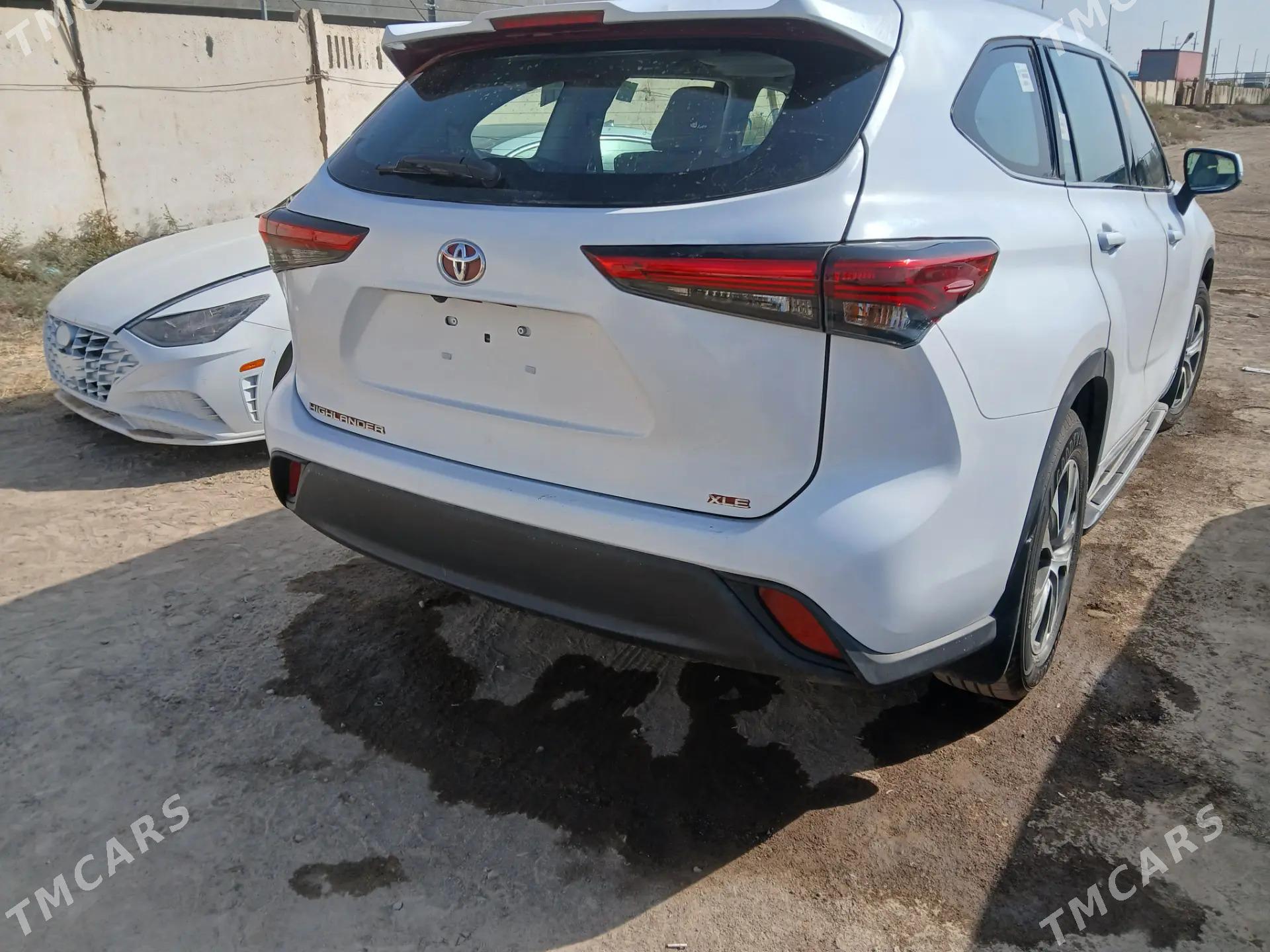 Toyota Highlander 2020 - 445 000 TMT - Мары - img 2