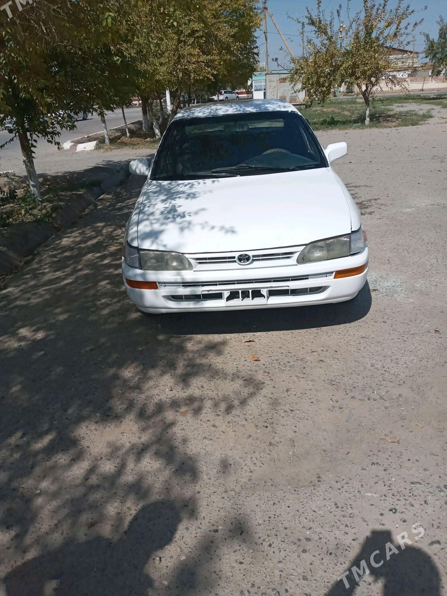Toyota Corolla 1996 - 35 000 TMT - Теджен - img 4