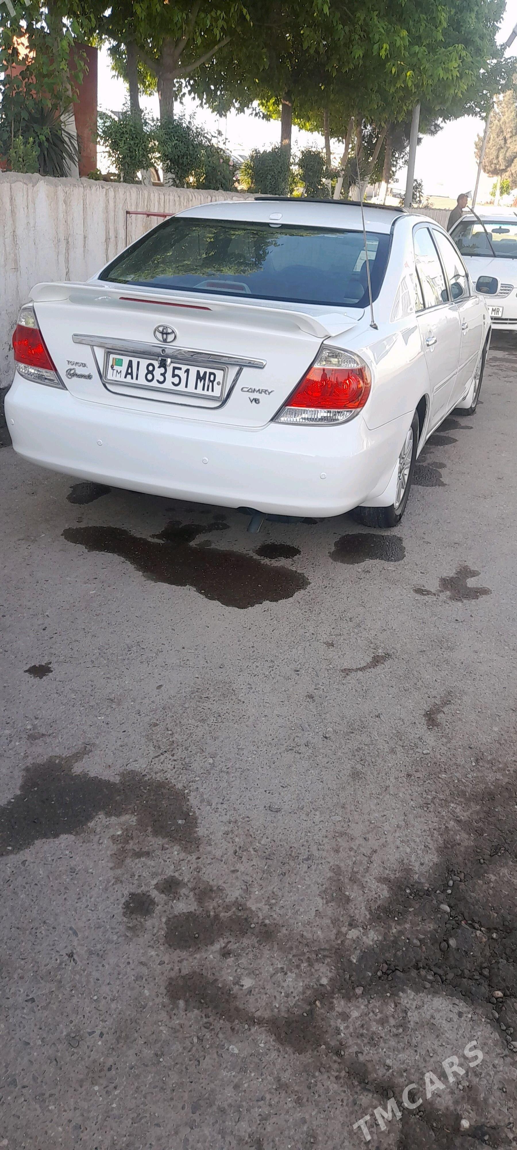 Toyota Camry 2004 - 180 000 TMT - Мары - img 1