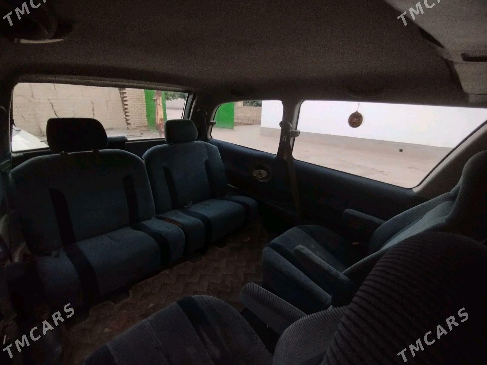 Toyota Previa 1992 - 66 000 TMT - Halaç - img 6