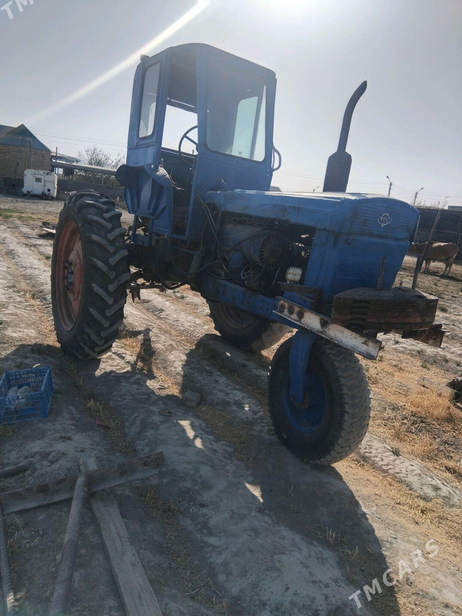 MTZ T-28 1980 - 15 000 TMT - Бахарден - img 1