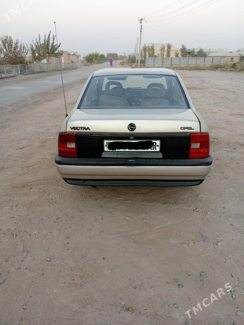 Opel Vectra 1992 - 24 000 TMT - Мары - img 4