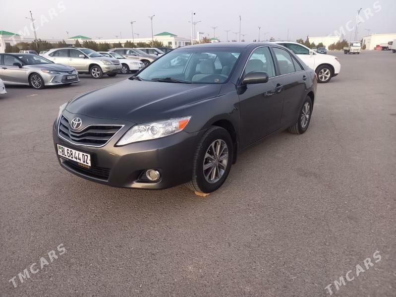 Toyota Camry 2011 - 180 000 TMT - Дашогуз - img 2