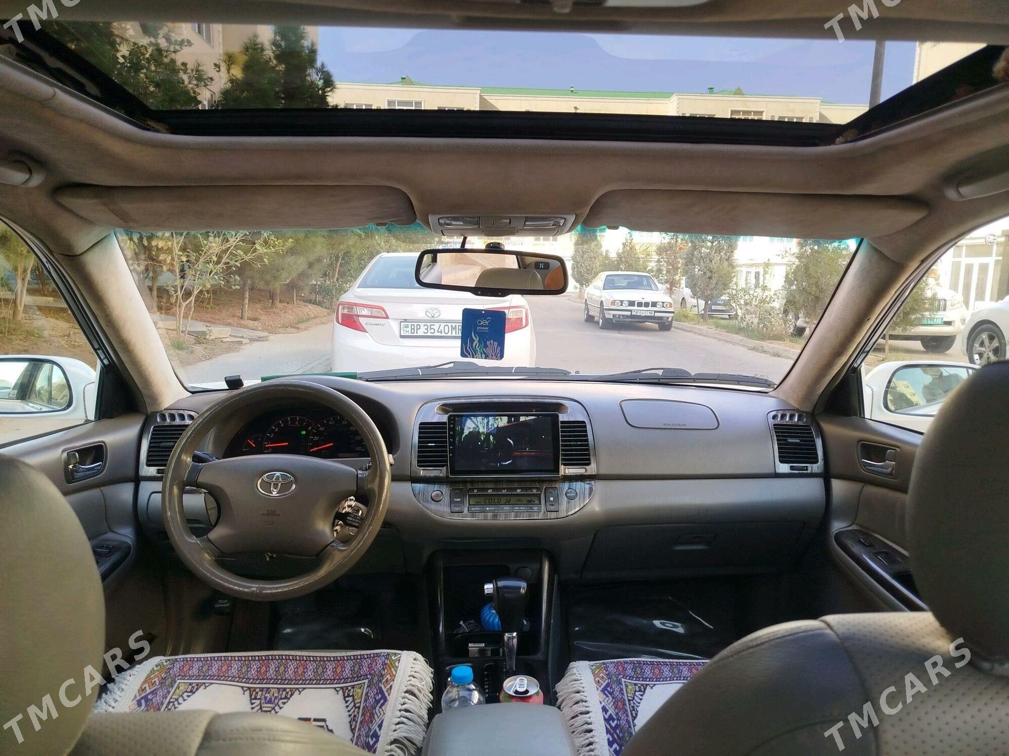 Toyota Camry 2004 - 185 000 TMT - Байрамали - img 4