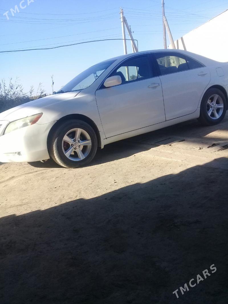 Toyota Camry 2006 - 130 000 TMT - Saýat - img 2