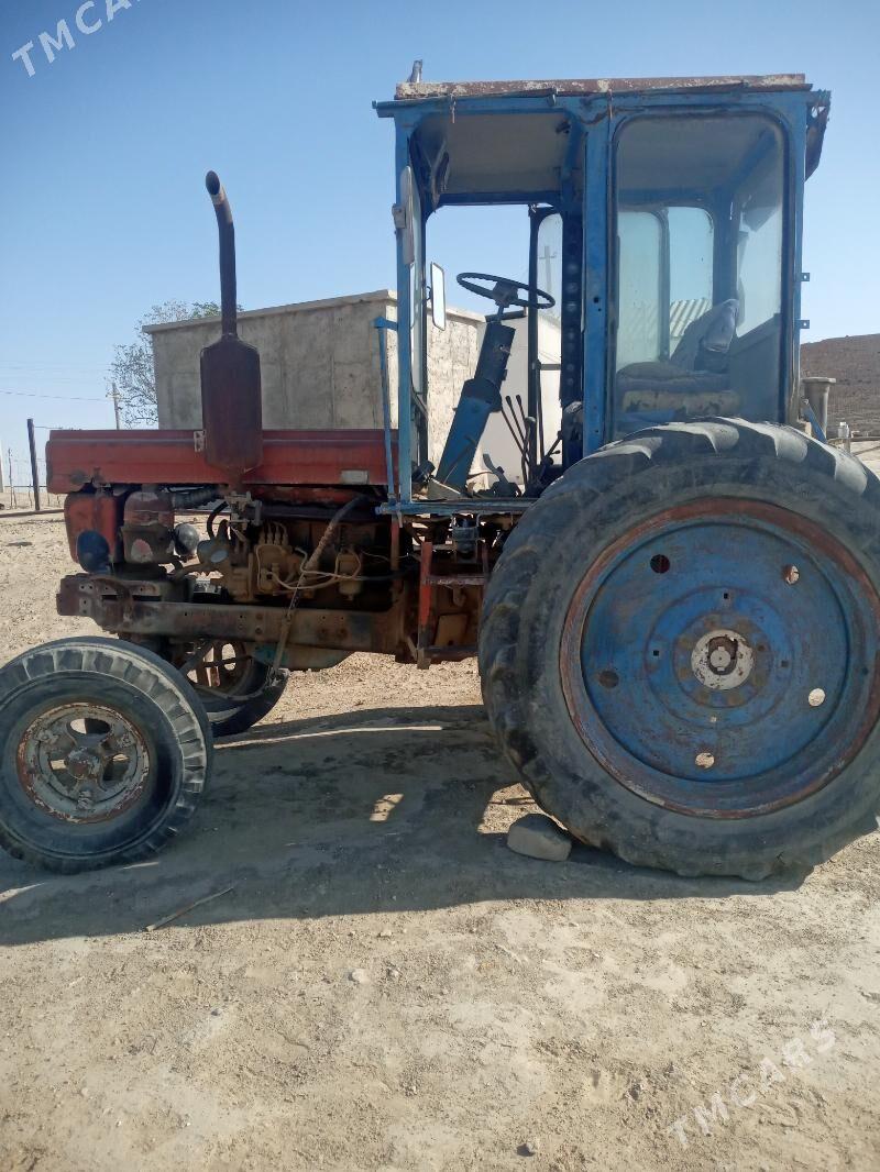 MTZ T-28 1995 - 50 000 TMT - Эсенгулы - img 1