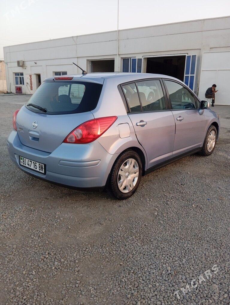 Nissan Versa 2010 - 125 000 TMT - Hazar - img 7