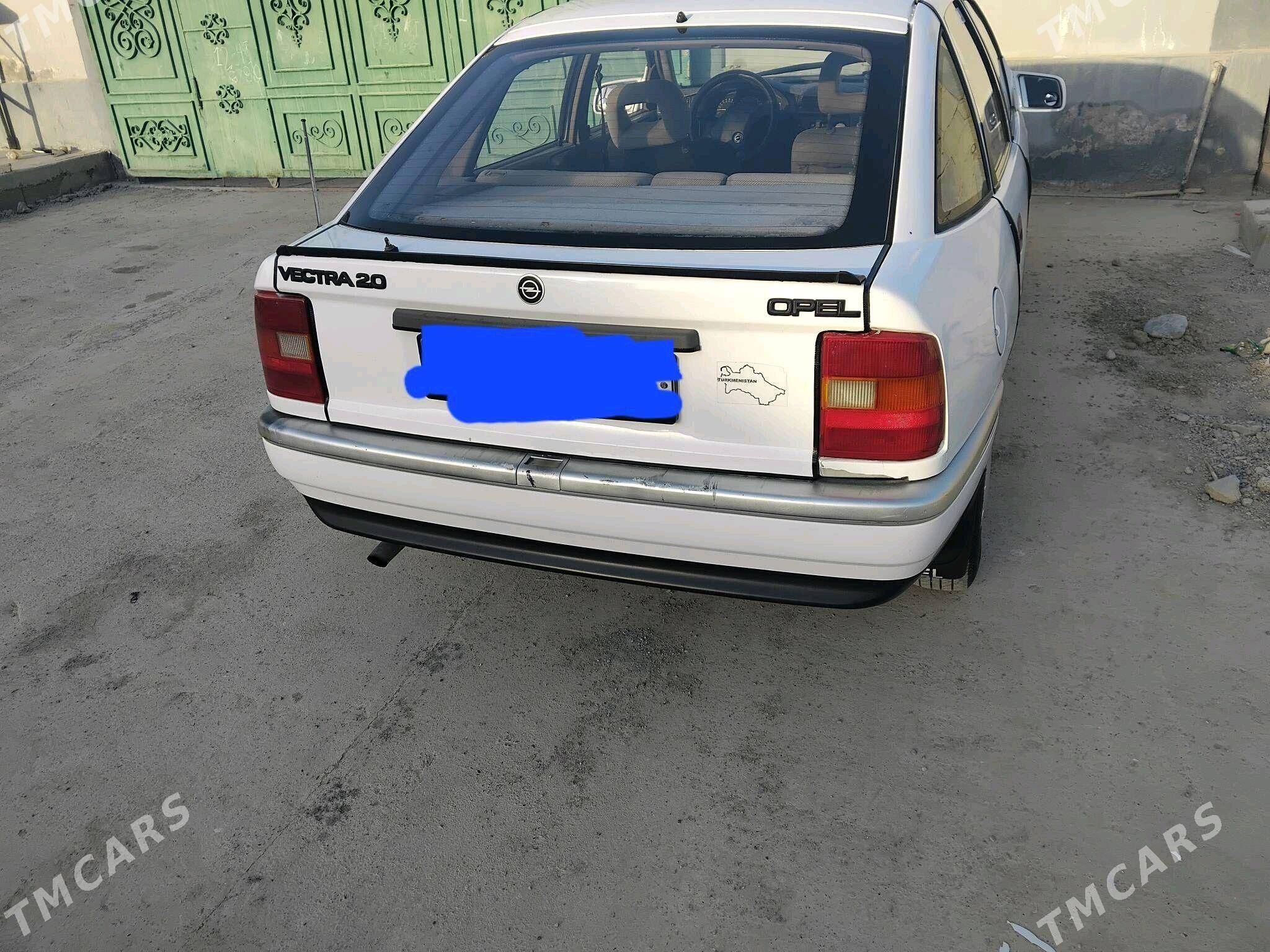 Opel Vectra 1989 - 30 000 TMT - Анев - img 1