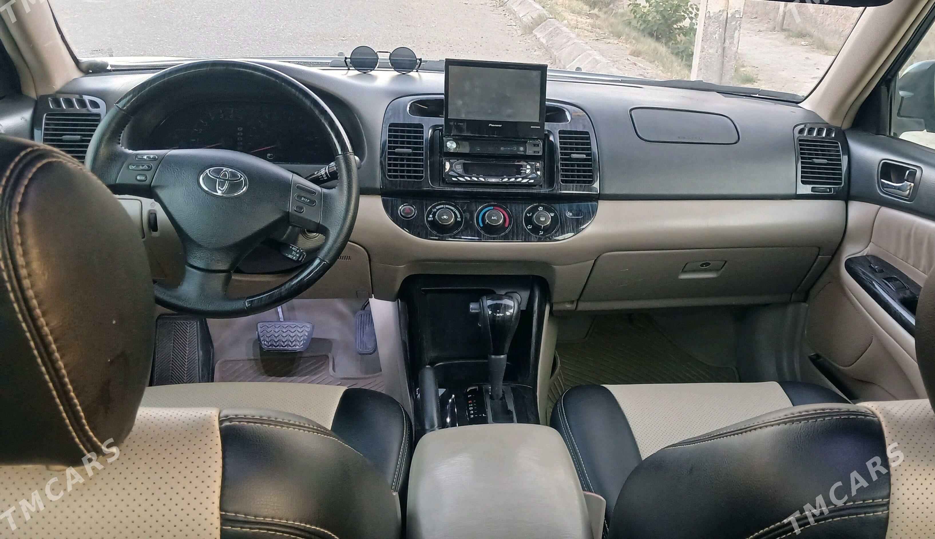 Toyota Camry 2004 - 200 000 TMT - Байрамали - img 3