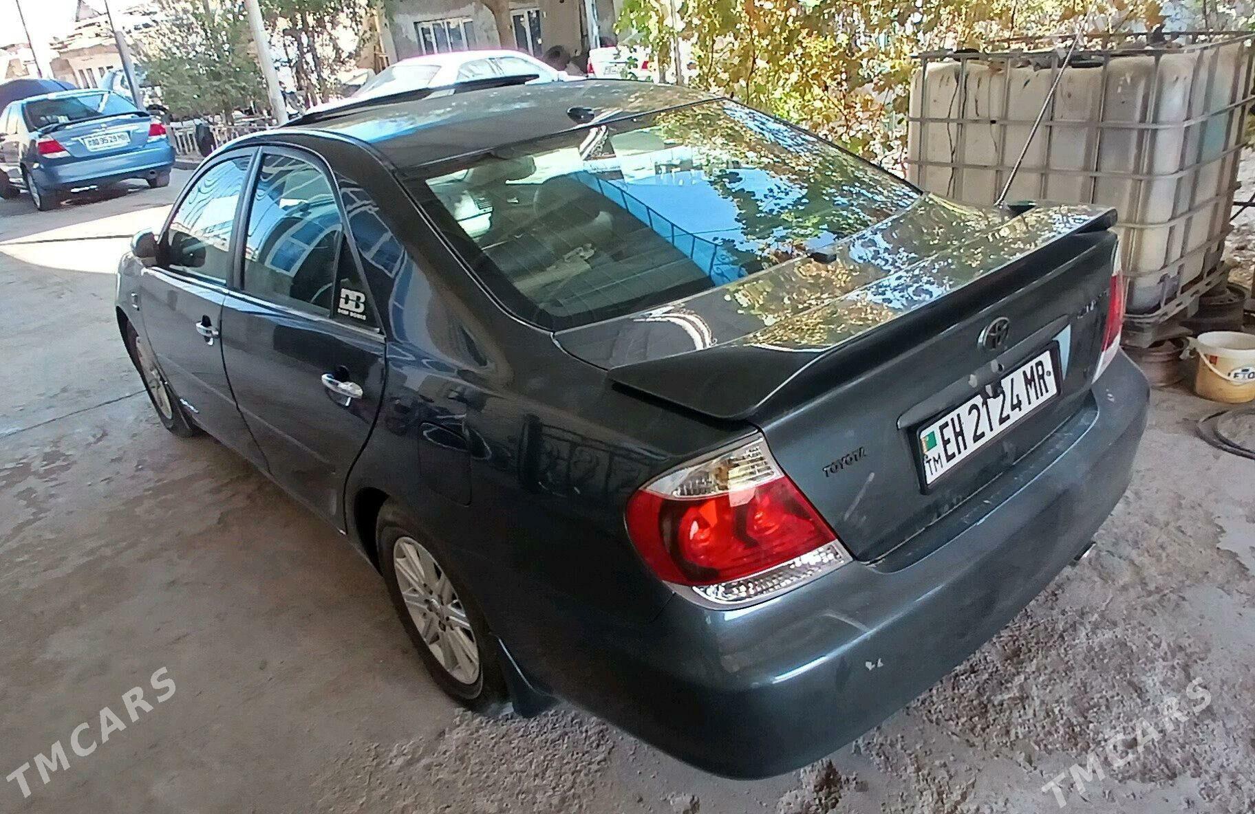 Toyota Camry 2004 - 200 000 TMT - Байрамали - img 7