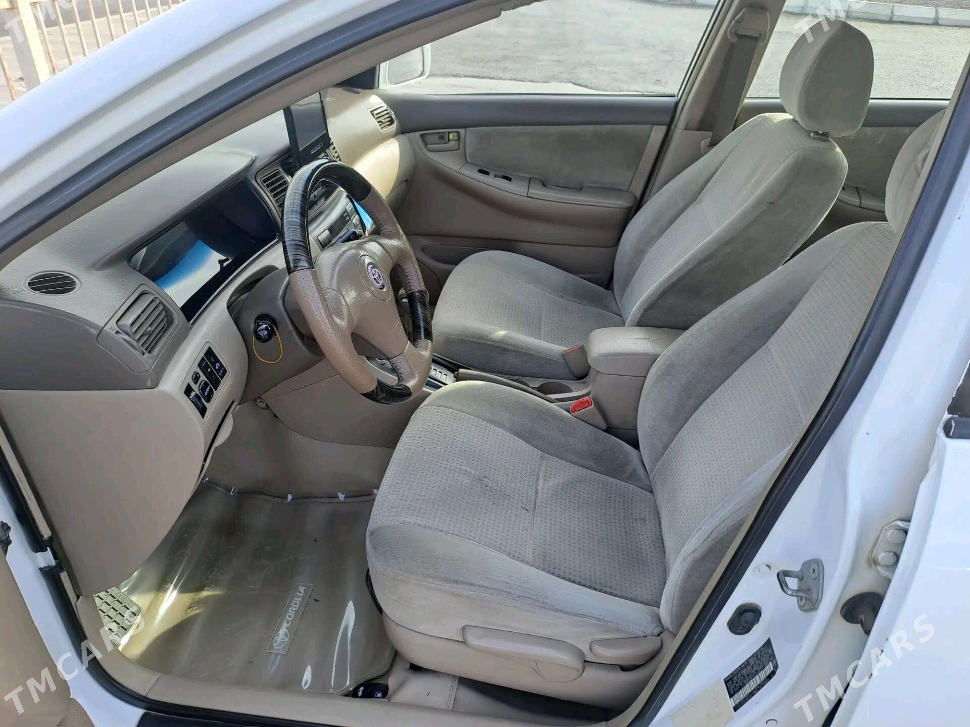Toyota Corolla 2005 - 120 000 TMT - Ак-Бугдайский этрап - img 4