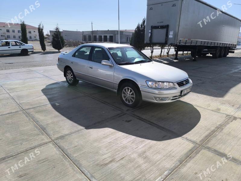 Toyota Camry 2001 - 165 000 TMT - Гызыларбат - img 1
