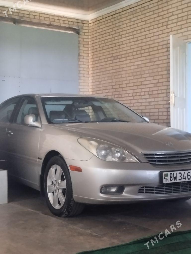 Lexus ES 300 2003 - 185 008 TMT - Dänew - img 1