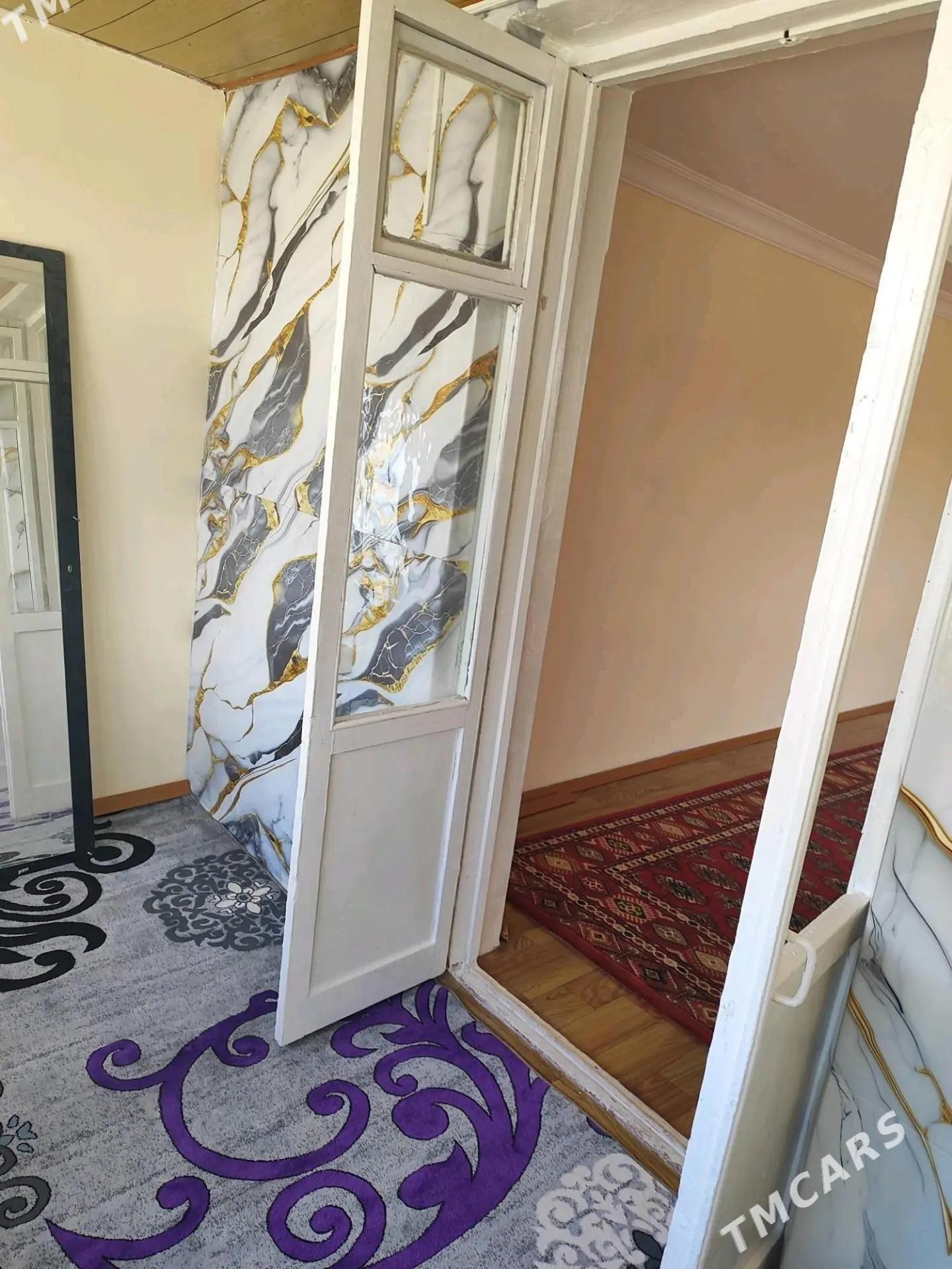 30Mkr 1 kom. baha 300 - Aşgabat - img 2