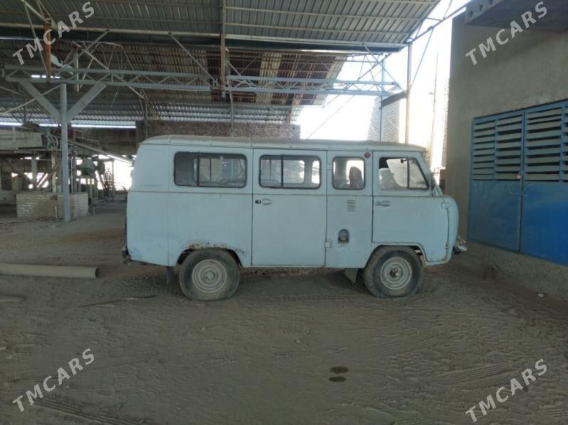 UAZ 2206 1999 - 22 000 TMT - Туркменабат - img 1