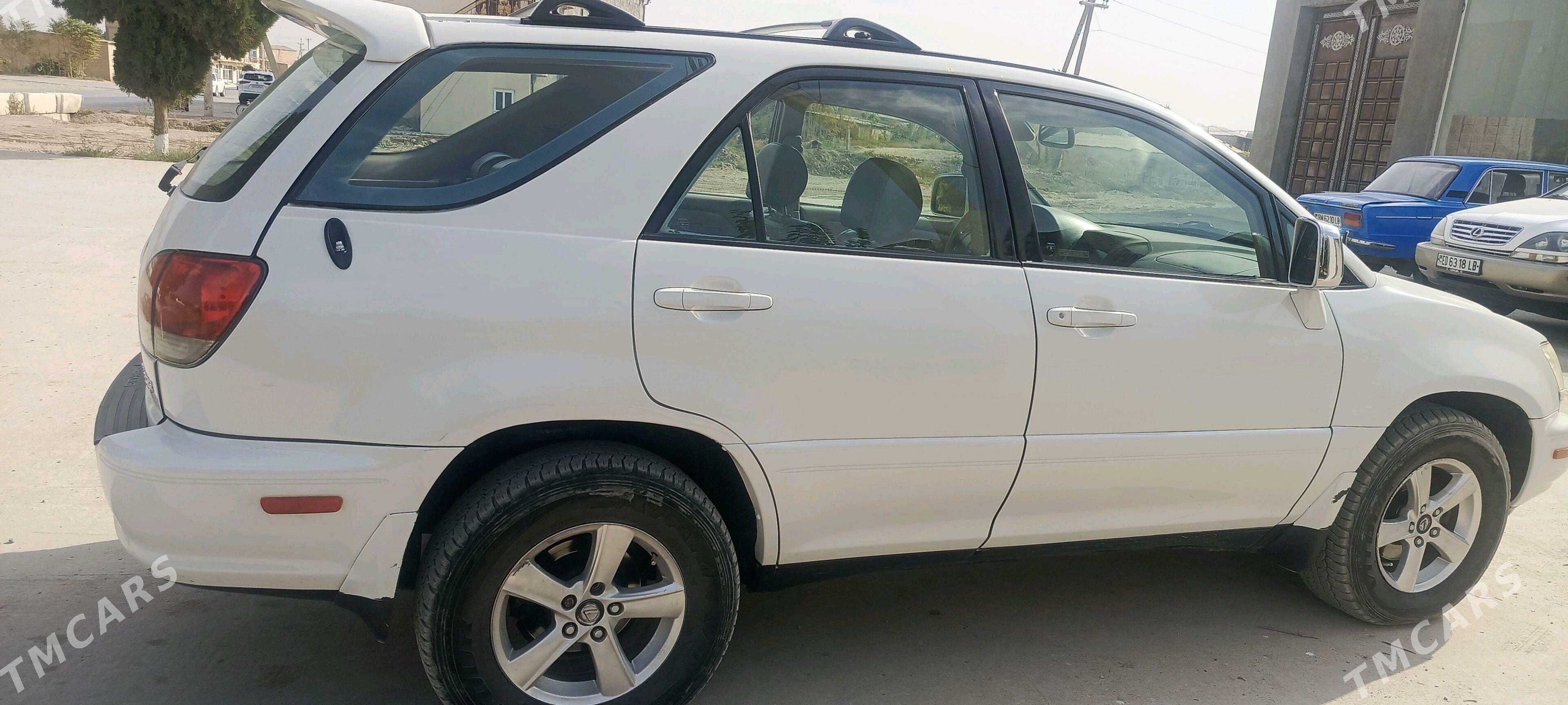 Lexus RX 300 2000 - 165 000 TMT - Халач - img 3
