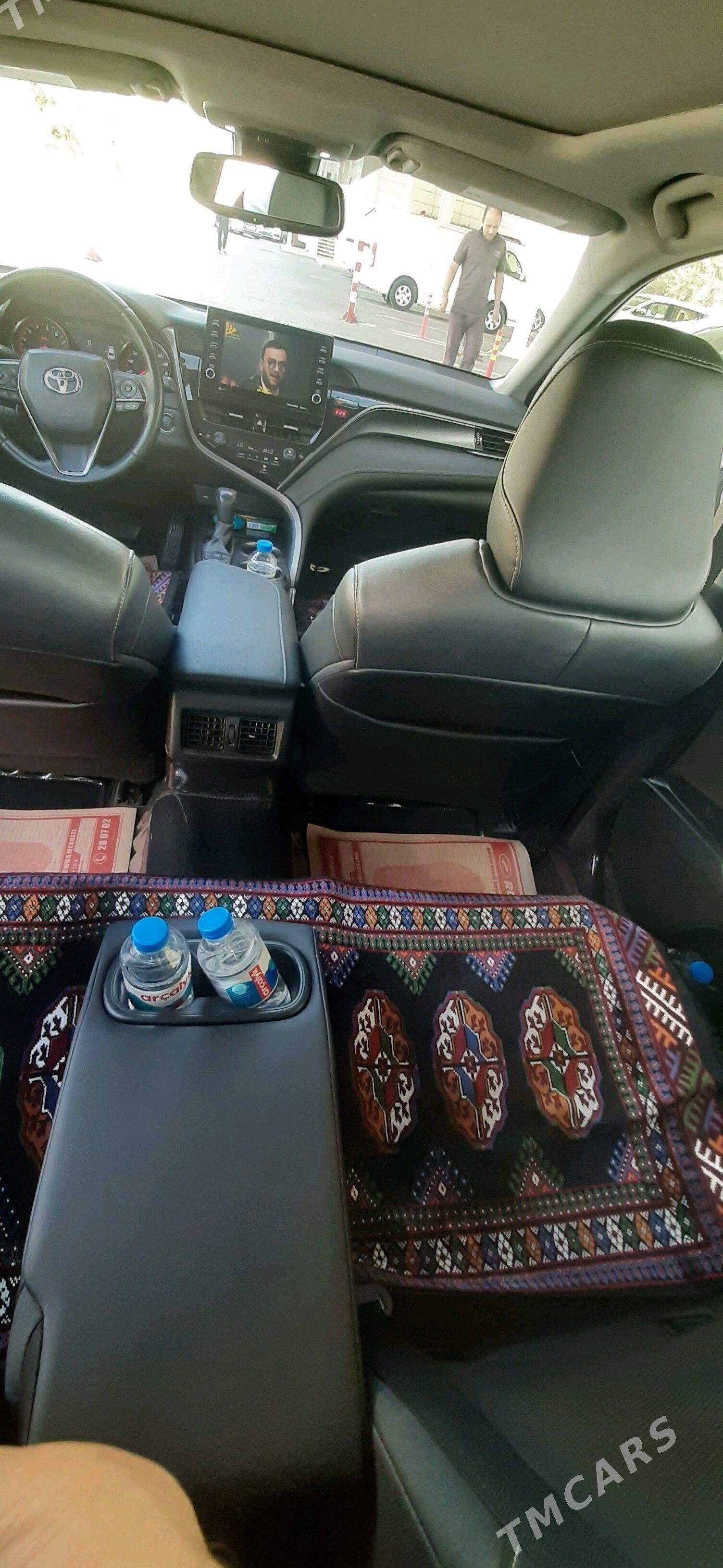 Toyota Camry 2022 - 425 000 TMT - Aşgabat - img 4