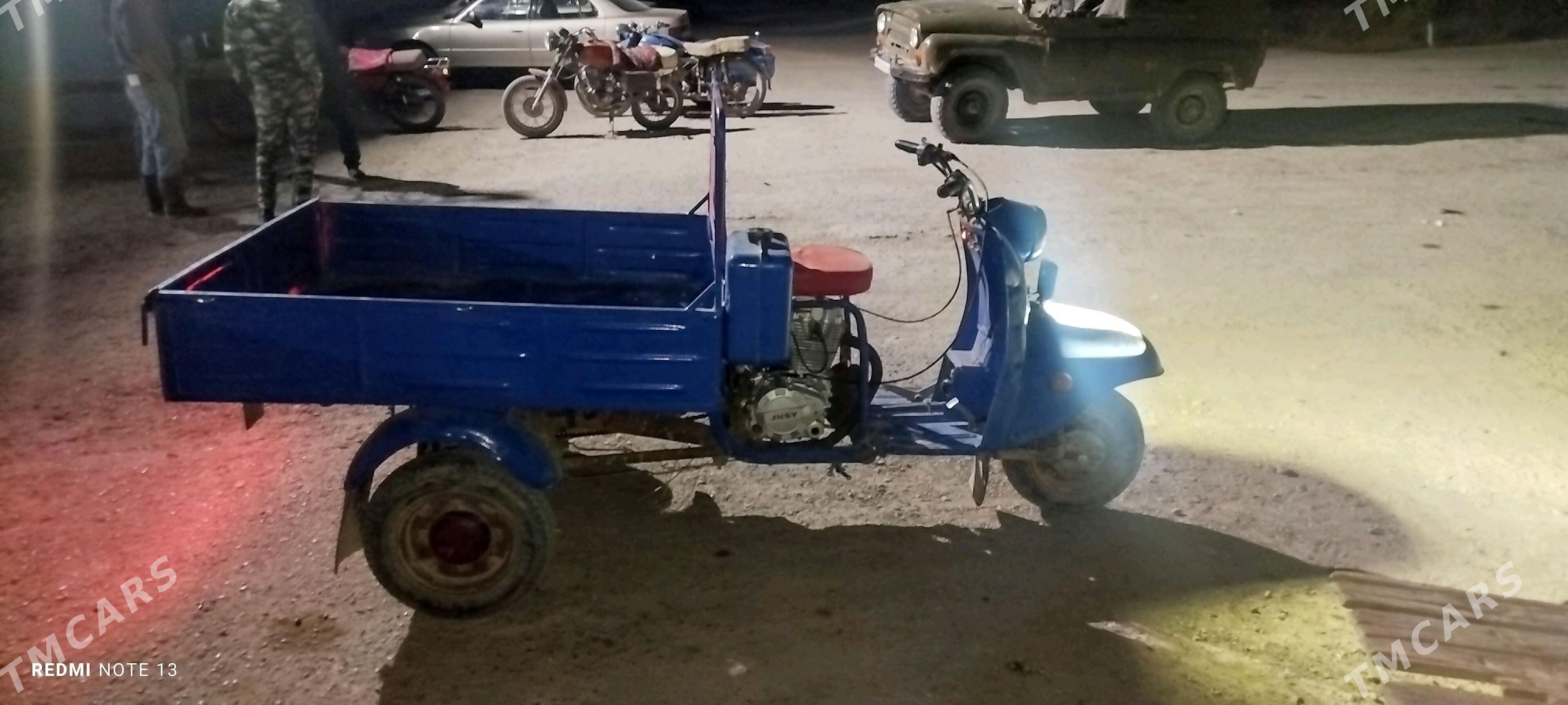 Jawa 300 2014 - 10 000 TMT - Халач - img 3